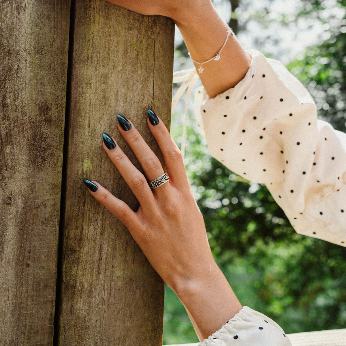 NIGHTSHADE - Sterling Silver Ring