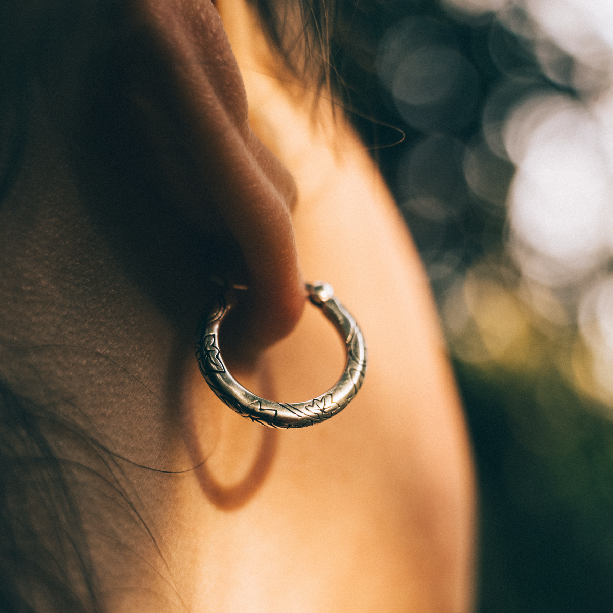 HEDERA - Sterling Silver Hoops
