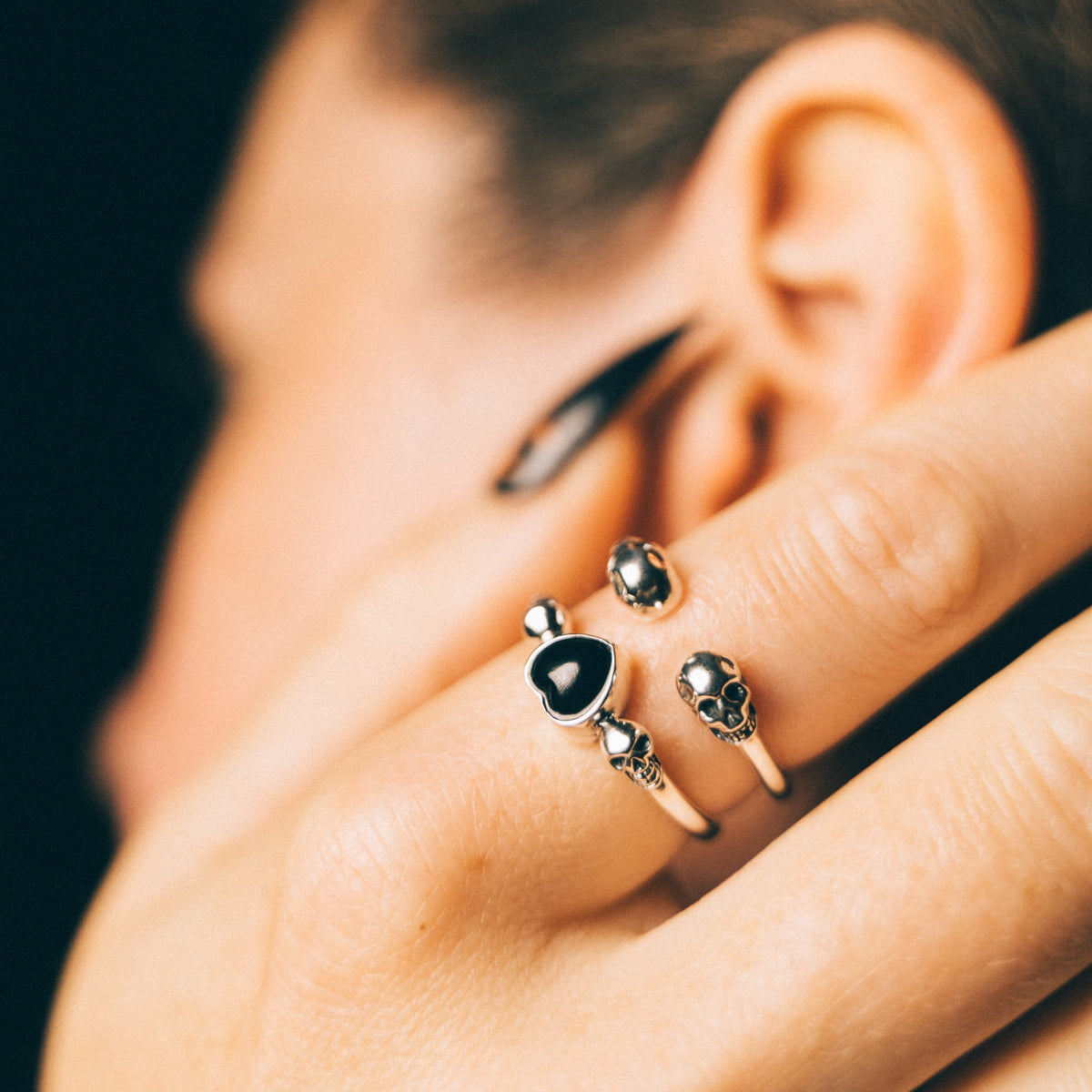 IMMORTAL LOVE - Onyx & Sterling Silver Ring