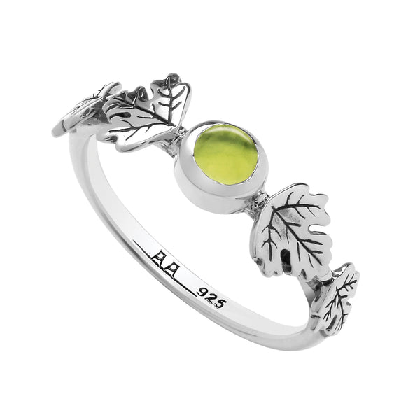 sterling silver peridot ivy leaf ring nature inspired autumn witchy alternative jewellery