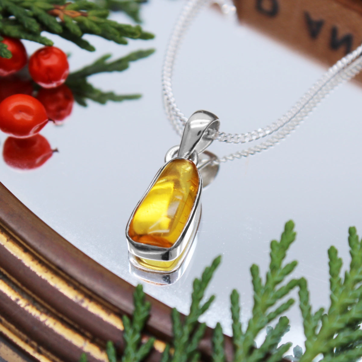 GOLDEN HOUR - Sterling Silver & Baltic Amber Necklace