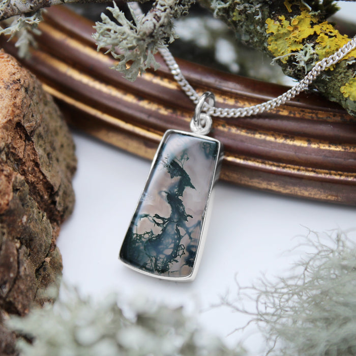 FOREST FOLLY - Sterling Silver & Moss Agate Necklace
