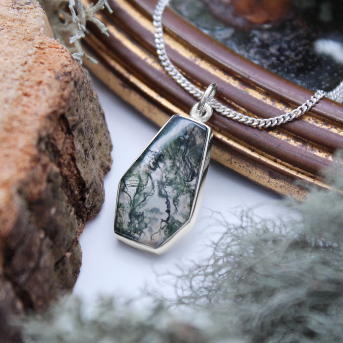 FOREST FOLLY - Sterling Silver & Moss Agate Necklace