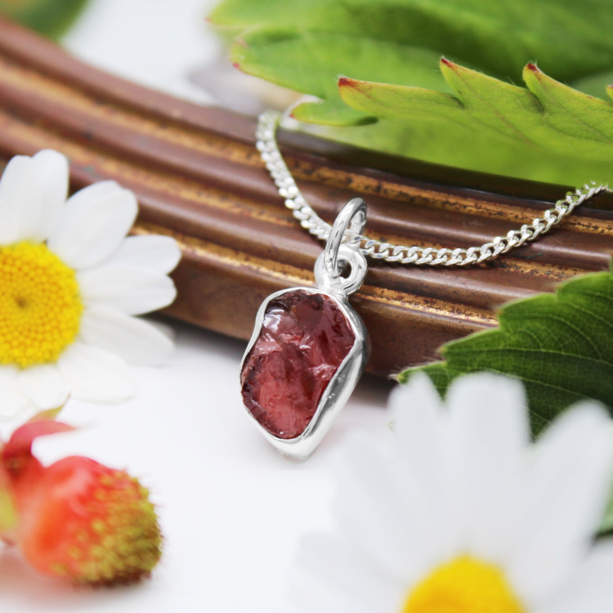 ROSEY - Sterling Silver & Garnet Necklace