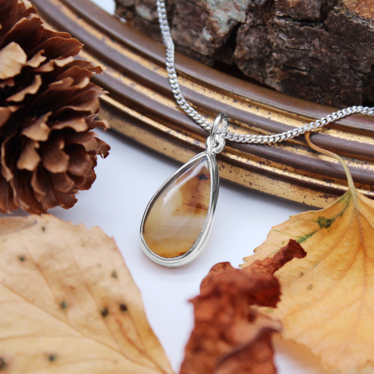 FALL - Sterling Silver & Montana Agate Necklace