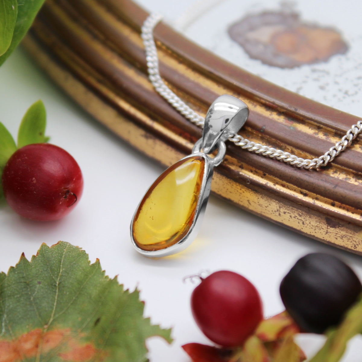 GOLDEN HOUR - Sterling Silver & Amber Necklace