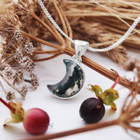 WOODLAND ECLIPSE - Sterling Silver & Moss Agate Necklace