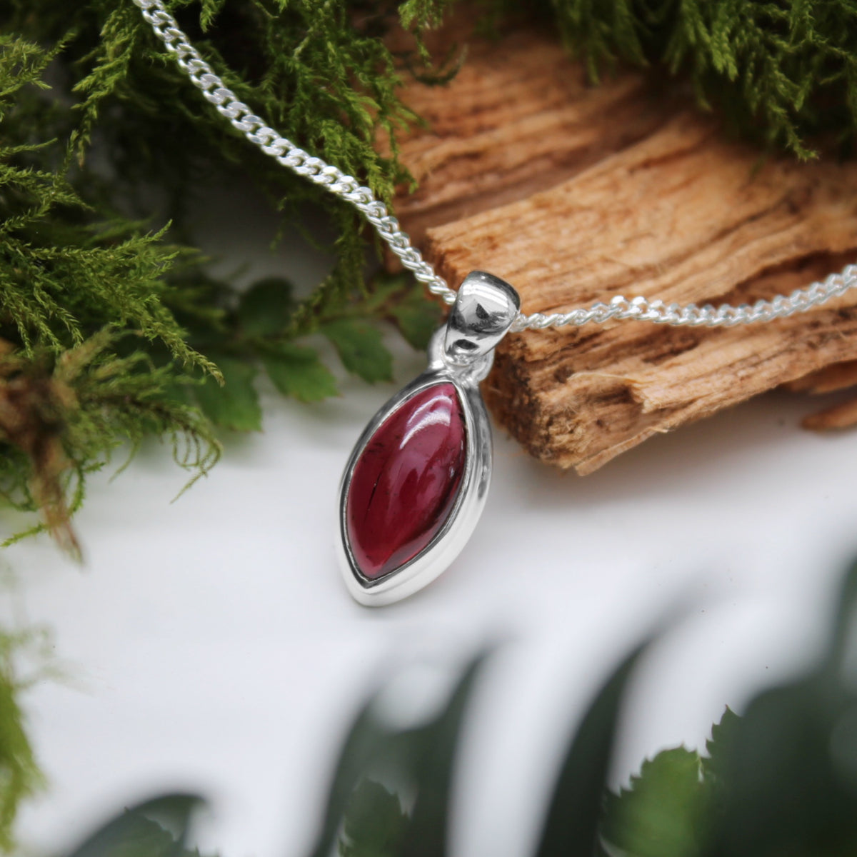 AMANITA - Sterling Silver & Garnet Necklace
