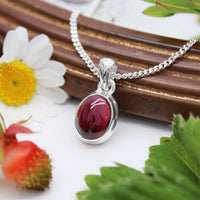 ROSEY - Sterling Silver & Garnet Necklace