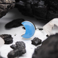 BLUE MOON - Sterling Silver & Blue Chalcedony Ring - US 6