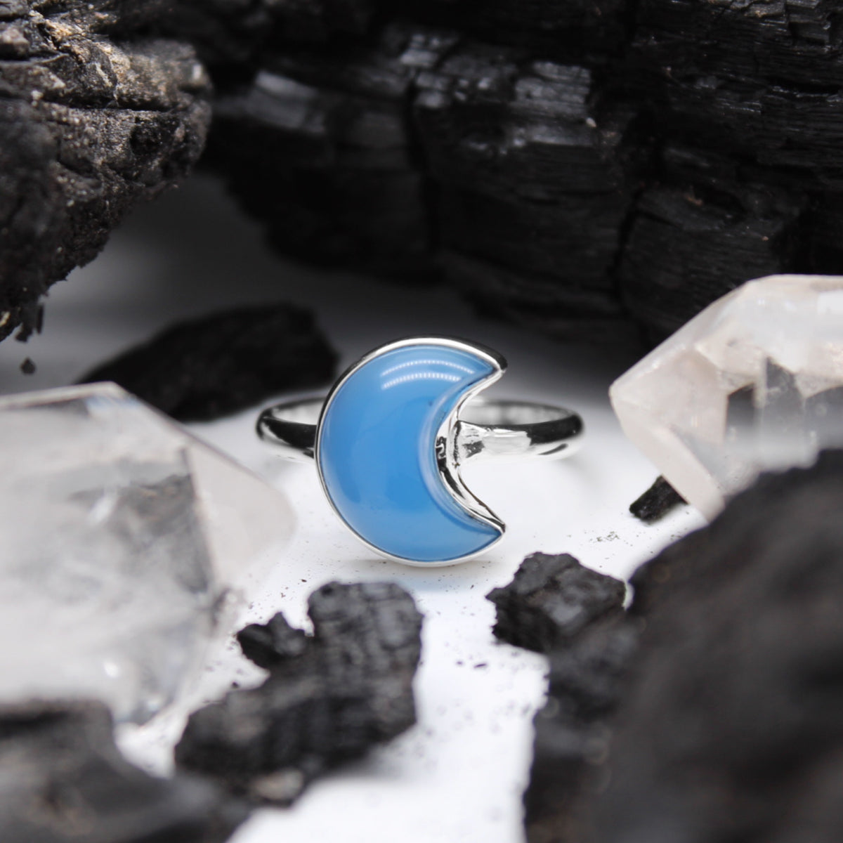 BLUE MOON - Sterling Silver & Blue Chalcedony Ring - US 11
