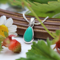 LITTLE LEAVES - Sterling Silver & Chrysoprase Necklace