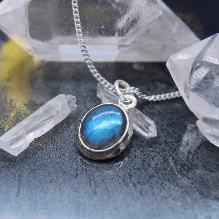MIDNIGHT SKIES - Sterling Silver & Labradorite Necklace