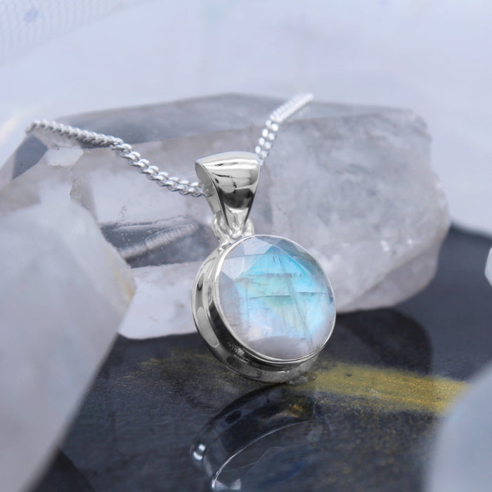 LUNAR - Sterling Silver & Moonstone Necklace