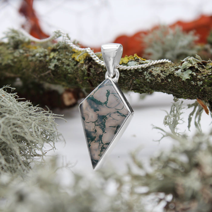 FOREST FOLLY - Sterling Silver & Moss Agate Necklace